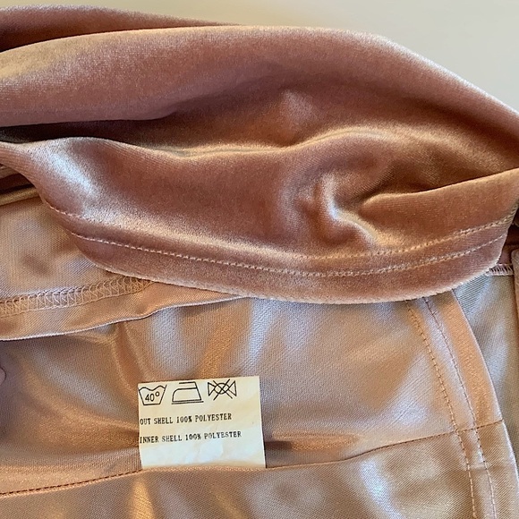 REVELRY Dakota Velvet Maxi Dress Size 10 in Blush Pink - Picture 6 of 8